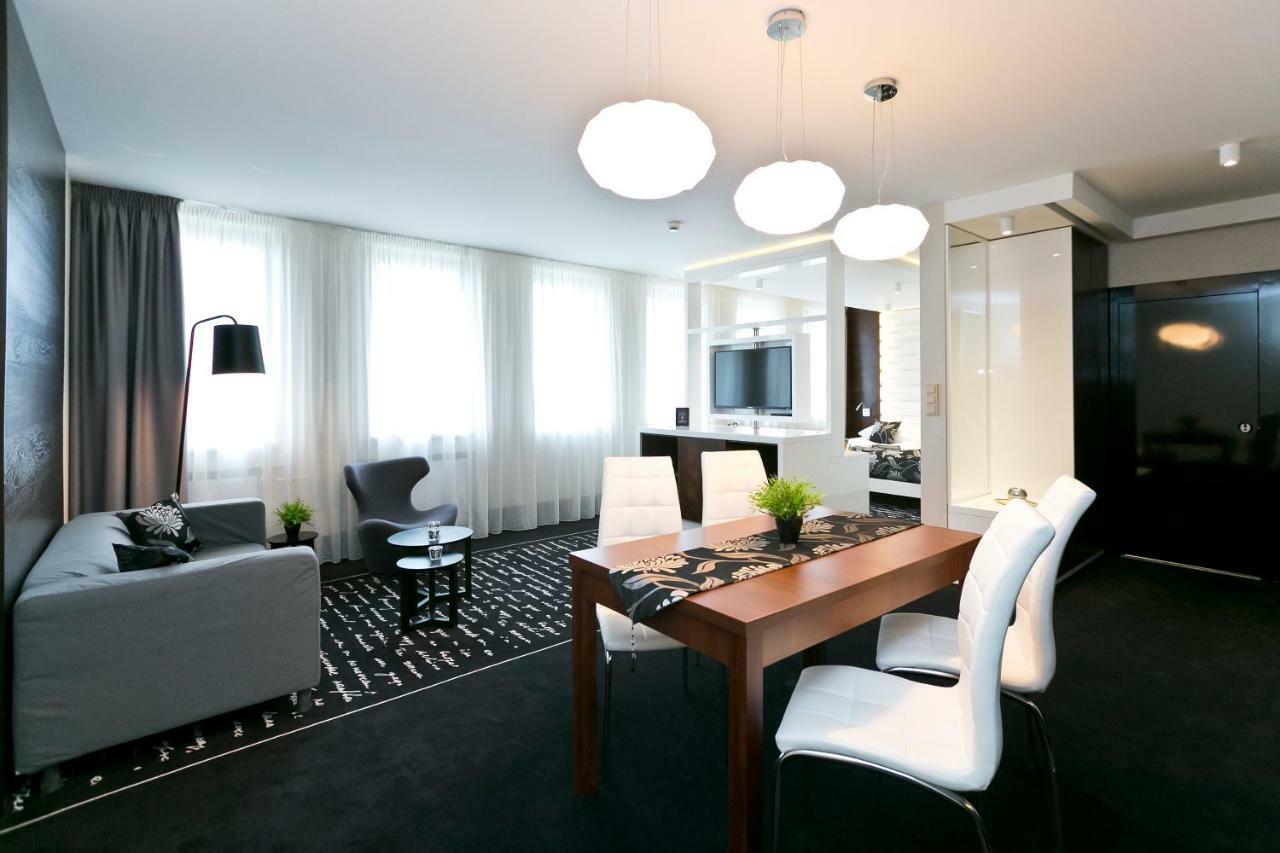 Hotel Martina Żnin Exteriér fotografie